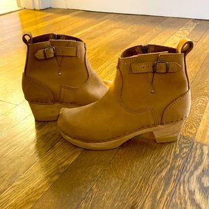 No.6 mid-heel clog boot, size 38, honey